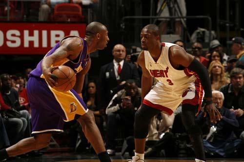 罗马诺：卢克曼是加拉塔萨雷冬窗引援目标，目前处于关注阶段（罗马诺：加拉塔萨雷冬窗有意卢克曼，已纳入考察名单）