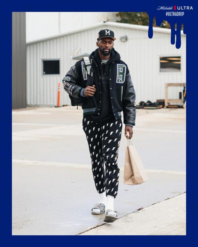 萨哈：麦克托米奈可以在皇马和巴萨踢球，甚至拜仁慕尼黑（萨哈称麦克托米奈足以效力皇马、巴萨，甚至拜仁慕尼黑）