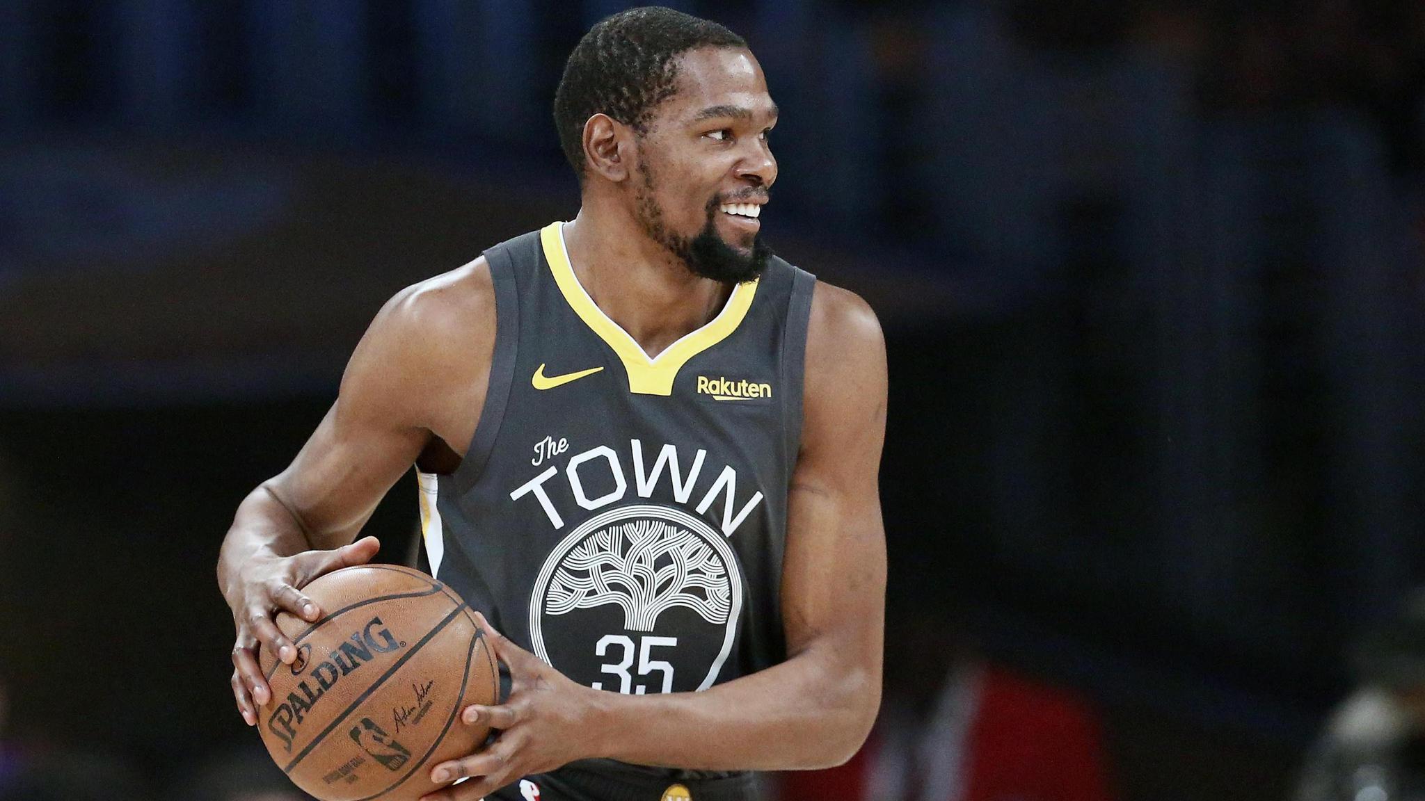 利物浦跟队记者连曝五条猛料，全面解析萨拉赫风波（利物浦随队记者五连爆：萨拉赫风波全方位解读）