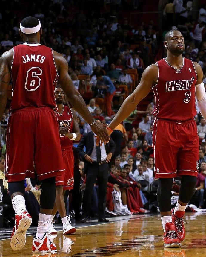 D站米兰哥第14集：绝佳的临场调整和神奇的美国队长（D站米兰哥第14集：神级临场应变与神勇的美国队长）