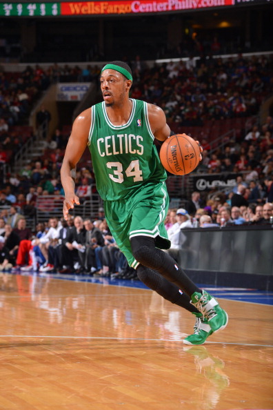 不抢镜，却不可替代（低调不喧哗，却无可替代）