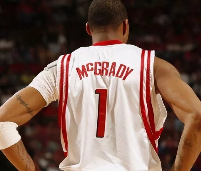 蒯纪闻：夺冠的这个过程不太容易，中间起伏较大（蒯纪闻：夺冠之路并不轻松，期间波折不断）