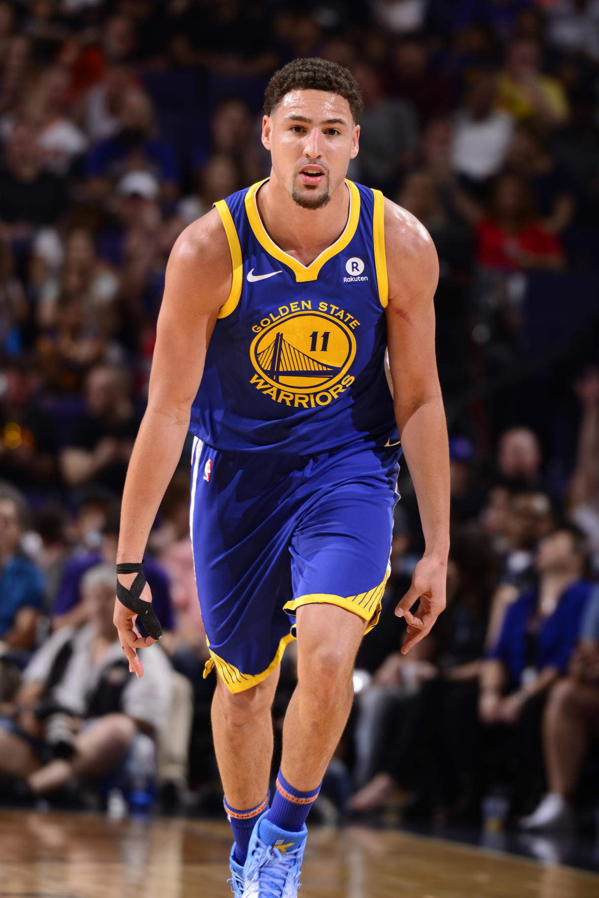 不敌富勒姆！热刺今年英超主场已输10场，追平队史纪录（热刺主场负于富勒姆，今年英超主场第10场告负，追平队史纪录）